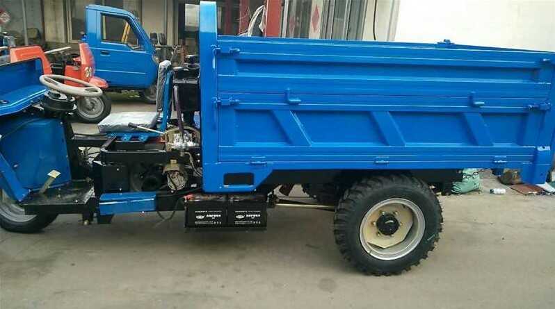 柴油三轮车